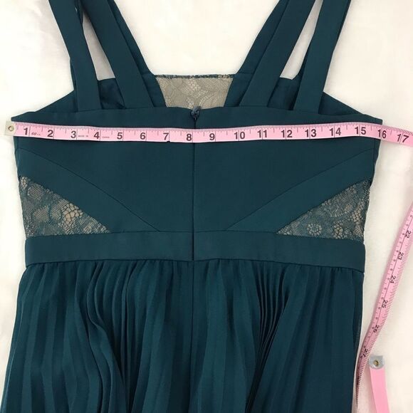 BCBGMAXAZARIA Tenzin sleeveless mini prom dress - Picture 8 of 9